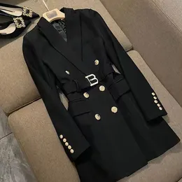 New Summer Trench Coat Women Women Designer Dress French Classic Slim Top Casat Solid Color Office Buttons