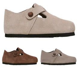 Sandali per bambini in pelle crok graffi piastrine piastrine pantofole ragazzi ragazze casual fibbia scarpe da esterno per bambini chocco sandalo bambino bambino estate non slitta