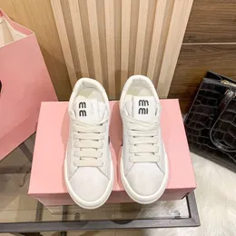 Designer Mui Mui Casual Shoes Spring Little White Shoes Womens Genuine Leather Amiu Home Thick Sole Used Dirty Shoes Casual Sports New Bread Shoes