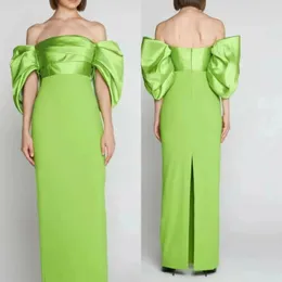 Vestidos de noite verde de cetim de crepe elegante com bainha de fenda muçulmana fora do ombro, vestidos de baile de baile plissados do tornozelo, vestidos de festas para mulheres