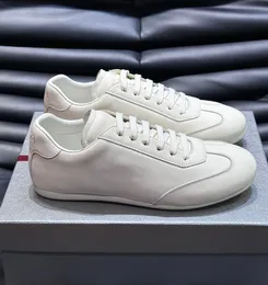 Luxo 2024 S/S Men Prax 01 tênis sapatos brancos tênis de couro preto de grão com desconto esportes de estilo de vida diário