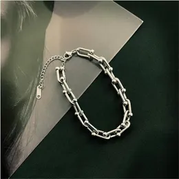 Nuovo Bracciale alla moda Instagram Instagram Cool Wind Titanium Ornament Small Design Bracciale Hip Hop versatile AB216