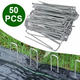 Decorations 50pcs Ushaped Metal Garden Stakes Galvanized Landscape Spikes Turf Ground Spikes Turf Stakes For Fixing Weed Barrier Fabric