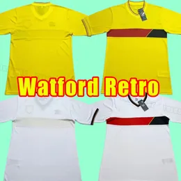 1985 1988 Watfordes Mens Retro Soccer Jerseys Seleção Nacional Home Amarelo Afaste Camisas de Futebol Branco Uniformes de Manga Curta