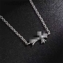 New Trend Cross Necklaces Collarbone Chain Female Fold Wear Couple P0M4