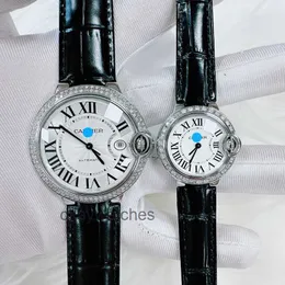 Unisex compone gli orologi di lavoro automatici Carter Off Couple Osserva Blue Balon con Diamond Set sul retro maschile e donne