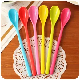 Candy Color Long Randled Spoon Смешает меламин пластиковую ложку кофейный мед ложки столовые приборы целые 20pcslot1218979