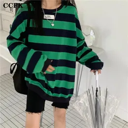 نساء Thirts Autumn Striped Closed Tshirt النساء غير الرسمي أعلى harajuku egirl الأكمام الطويلة من النوع الثقيل