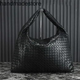 Shop Handbag Venetabottegs 2024 حقيبة اليد حقيقية من جلد الغنم المنسوجة حقيبة إبطية على ظهره على ظهر الكتف