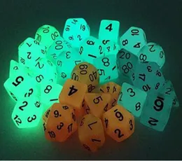 Set di dadi poliedrici luminosi dungeon e draghi set di set di set di set Dices D4 D6 D8 D12 D20 D10 09 D10 0090 RPG 7PCSSET D41112796