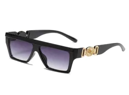 Мода Ladi Square Sunglass Women Goggle Shade Vintage V Бренд Digner негабаритный антив.