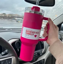 ABD Stok Söndürücü H2.0 Cosmo Pembe Geçit Töreni Hedef Kırmızı Tumbler 40 Oz 4 saat sıcak 7 saat soğuk 20 saat buzlu bardak 304 Swig şarap kupaları sevgililer günü hediye flamingo