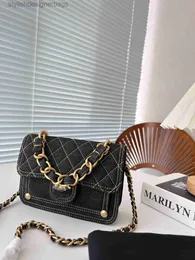 Cross Body 2022 New Industry Industry Crossbody Bag Bag Panda Black and White PU Material Material Small Sling Facs for Women Chainbag Coin Pres