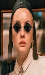 90年代ヒッピーヴィンテージサングラスフォーレディスメンズフェスティバルレイブパーティーデザイナーサンスガラスレディースアイグラスレッドピンク眼鏡8410834