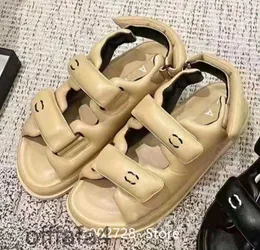 New Summer Magic Belt Beach Sandals Paris Luxury Designer Mens and Womens Flat Bottom Sandals Thick Sole Casual Open Toe Fashion Brand Shoes 2C Channel Designer Shoes