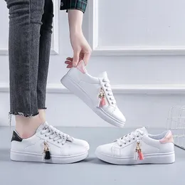 Spring Summer and Autumn New Women's Little White Shoes Solid Color Tassel Metal Accessories Matsuke Thick Sole Flat Heel Fashion Single Shoes