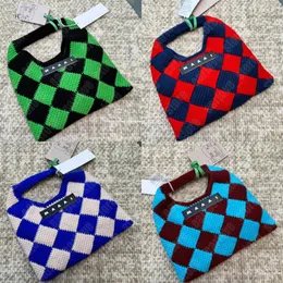 Diamantvävd handväska designer kvinnor sommar varm färg stickad liten tote checkerboard fläta väv axelväska koppling handväska mn borsa handväskor