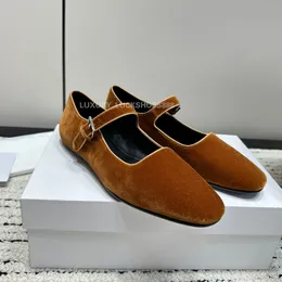 En Kalite Satır Sandal Ayakkabıları Mary Jane Bale Daireler Strap Elbise Ayakkabıları ile Ayakkabı Loafers Kadın Lüks Tasarımcı Ayakkabı Fabrika Ayakkabı Kutusu