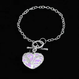 Sende calda a catena affascinante braccialetti cuore braccialetti per donne ragazze che brillano nel regalo luminoso bracciale luminoso a sospensione del cuore oscuro