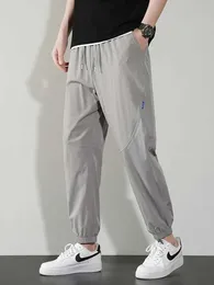 Erkekler Pantolon 2024 Yeni Yaz Erkek Jogger Buz İpek Spor Pantolonu Nefes Alabilir Soğuk Çizilmiş Pantolon Pantolon Mens Spor Pantolon J240429