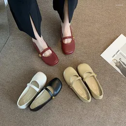 Casual skor lägenheter kvinnor loafers sapatos femininos sapatilha feminina röda zapatos mujer primavera verano 2024 mocasines platte schoenen