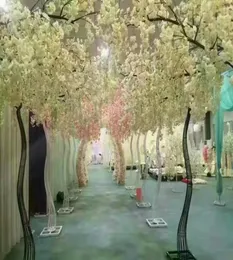 26m yükseklik Beyaz Yapay Kiraz Çiçeği Ağaç Yol Simülasyonu Düğün Partileri için Demir Kemer Çerçevesi ile Kiraz Çiçeği Props7647409