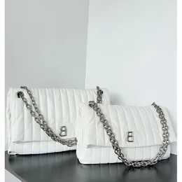 Designer Moda Mulheres Luxo Bolsa de Luxúria Bag Bag Coleção de inverno Look 18 E Look 19 Monaco Quilt Series Lady Lady Chain Bag
