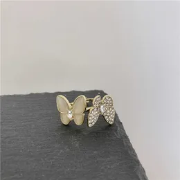 Popular surprise ring and jewelry for gifts High quality Fairy Butterfly gold clavicle Ring with common cleefly