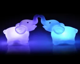 2pcslot elefante alteração de cor LED Night Lâmpada de casamento de lâmpadas de casamento de decoração