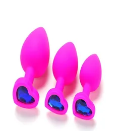 Whole heartshaped 3PCSLot Heart Small Middle Big Sizes silicone Anal Plug With Diamonds Anal Dildo Sex Toys Butt Plug For Wo9349651