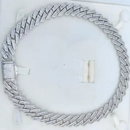 Yüksek kaliteli erkek zinciri karışık kakma bling buzlu elmas 18mm genişlik Miami Küba Bağlantı Kolyeleri Hip Hop Takı 240429