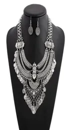 Винтажный жирный стиль гравированные металлические стержни и монеты женского заявления ожерелья Chokers6815951