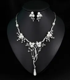 Crystal Waterndrop Pearl Earring Necklace Set Gioielli da sposa da sposa set per ragazze Accessori 4304573