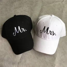 Bollmössor Mr. Mrs. Letter Brodery Baseball Cap Washed Soft Cotton Snapback Hats Män Kvinnor Par GIFITS Justerbara Gorras