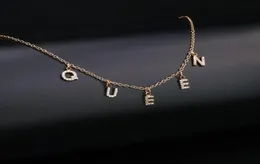 Распространено начальное название ожерелье Очарование Странс Пользовательский бриллиант с цепями для женщин Кристалл Первоначальные висящие буквы Кокер ювелирные изделия GIF1422692
