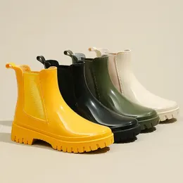 Обувь для дождей Женские Водонепроницаемые ботинки Челси Шанки-Галош Работа Работа с резиновыми багажниками.