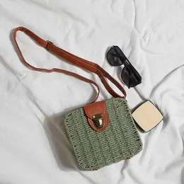 Handvävd kvinnor halmväska damer axelväskor strand resor crossbody väska kvinnlig liten rotting lådhandväska shoppare boheme 240422