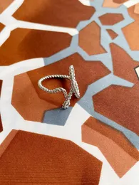 Women Silk Scarf Ring Metal Scarves Buckle 90cm Bandanas Holder Button Elegant Style Fashion Accessories Decoration Gift Cord'H