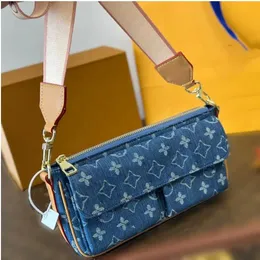24SS Womens Luxurys Designers Denim Totes Bag Flower Leather Handväskor Kudde Shouder Crossbody Women Handbag Pouch Purse 24cm