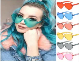 DHL Heart Sonnenbrille für Damen 2018 Fashion Integrated UV Candy acht Farbe Steampunk Brille Alroyresin Small Sun6431630