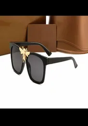 2021 Yeni Tasarımcı Güneş Gözlüğü Marka Gözlükleri Açık Şemsiye PC Frame Fashion Classic Ladies Luxury 0239 Güneş Gözlüğü Gölge Aynası Wom7004730