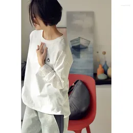 Women's T Shirts MICOCO T8371C Simple Letter Embroidery Loose With Round Neck Long Sleeve White T-shirt Female Spring Korean Casual