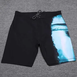 Männer Badebekleidung Neue Mode -Strand -Shorts Herren Black Bermuda Spandex Wasserdichtes Gepäck Schnelltrocknen elastischer Surfhosen Schwimmbrett E886 Q240429