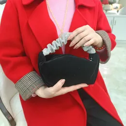 Abendtaschen Highfocal Luxus Stylish Scrunchie Satin Top Griff Geldbörsen Ruched Design Einfache Crossbody Hobo Bag Marke Frauen Clutch Hand Hand