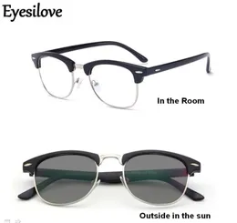 Eyeilove Classic完成したポイントロミックメガネ敏感なレンズで近視された近視眼鏡遷移レンズGREY7984619