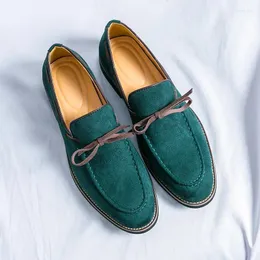 Casual Shoes 2024 Trend skórzane mężczyźni niebieskie zielone obuwie dla męskich butów młodzieżowych