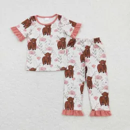 Kläder sätter grossistflickor Korta ärmar Western Toddler Set Cow Flower Shirts Tee Infant Kids Cactus Pants Pyjamas Children Outfit