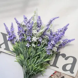 Simulação de flores decorativas lavanda lindamente artificial plantas falsas de plástico cacho de plástico decoração de festa tocante