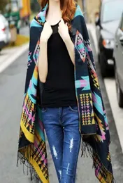 Mode kvinnor vinter poncho etnisk tryckt oodie cape bohemia akryl ull sjal halsduk dam tröja frans huva1486898