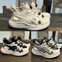 Kinder atmungsaktive Designer -Sneaker für Jungen und Mädchen Schuhe Frühlings- und Sommer -Youth -Gelegenheits -Trainer Mode Sneaker für Kleinkinder und Säuglinge